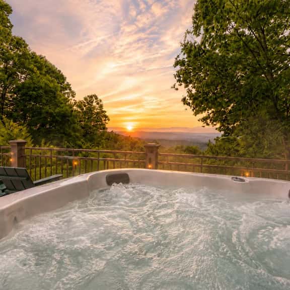 Luxury Mtn Retreat: Hot Tub, Sleeps 18, Game Room - Image 1