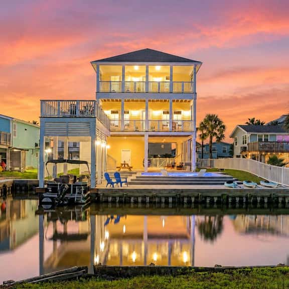 Ultimate Waterfront Escape | Pool, Dock, & Views - Image 1