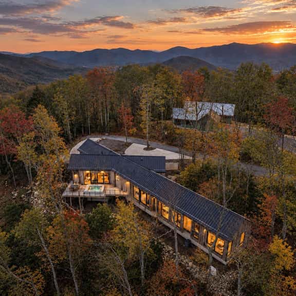 Black Mtn Escape | Hot Tub | Firepit | Sleeps 12 - Image 1