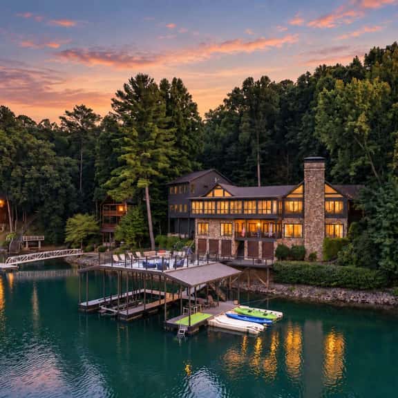 5BR Lakefront | Dock, Hot Tub & Theater • Games - Image 1
