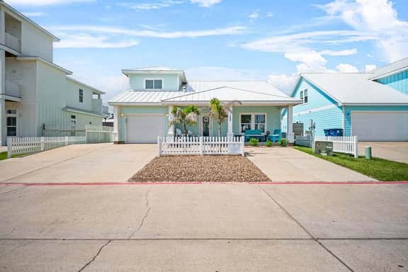 Island Gem- 4 BR! | Golf Cart Accessible Boardwalk