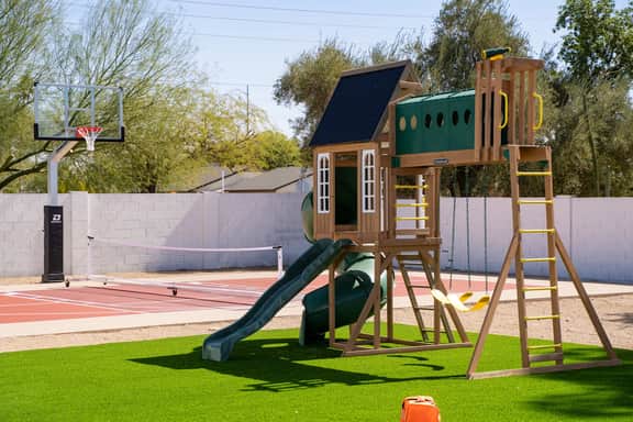 The Ridge: Family | Pickleball | Pool | Hot Tub
