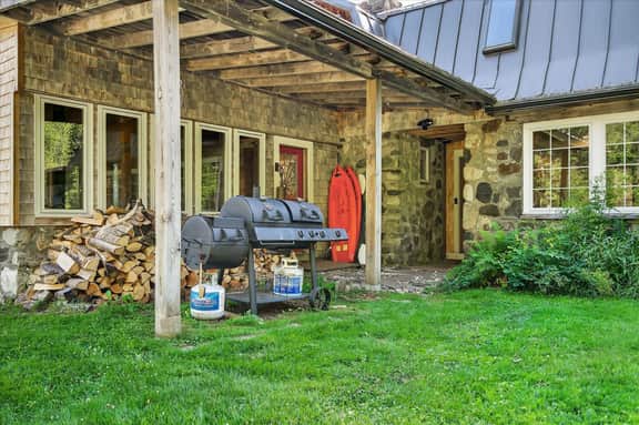 4 Br Sleeps 8 - Kayaks - Fire Pit - Dog Friendly - Image 5