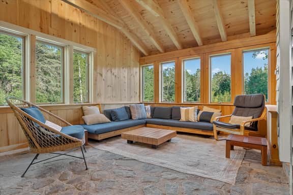 4 Br Sleeps 8 - Kayaks - Fire Pit - Dog Friendly - Image 2