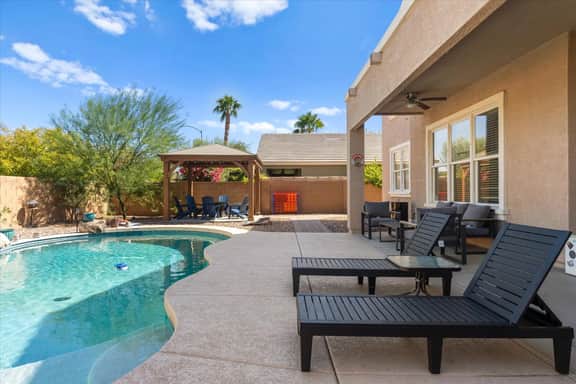 Desert Retreat | Pool | Fire Pit | Family Games