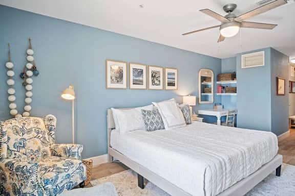 Ocean Views~Boardwalk Access~Large Community Pool