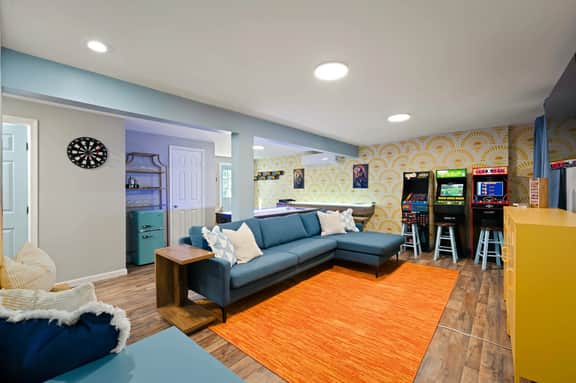 Poconos Lodge - Hot Tub•Sauna•Game Room•Fire Pit