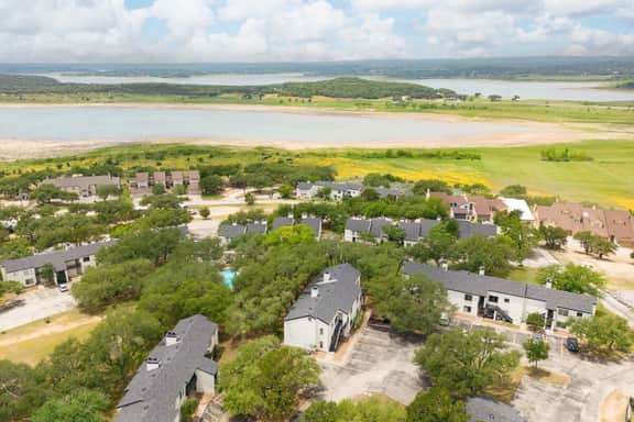 Canyon Lake Escape: Pool, Balcony, Pet Friendly