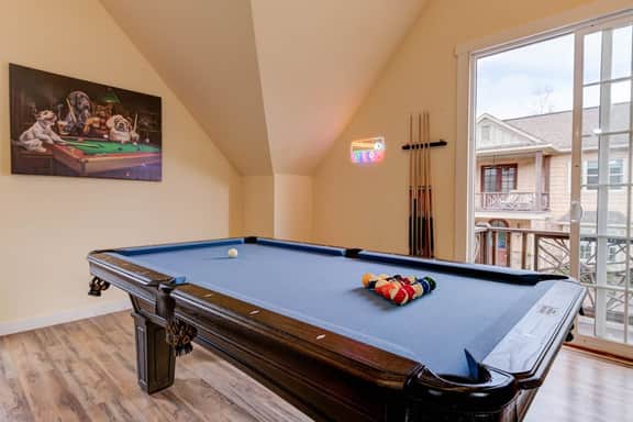 Lake Lure: Game Room ~ Fire Pit ~ Resort Access