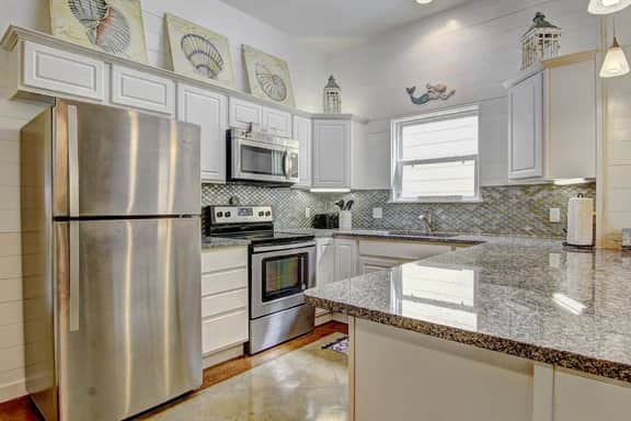 Gone Coastal~Private Breezeway~Family Friendly