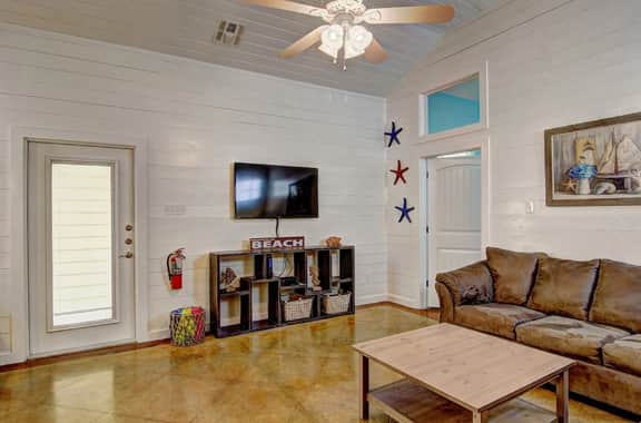 Gone Coastal~Private Breezeway~Family Friendly