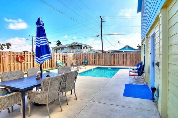 Nauti Mermaid~Private Pool~Sleeps 14~Dog Friendly