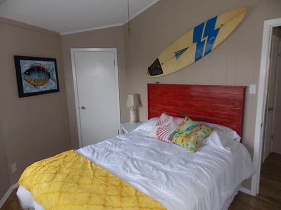 Beach Shak- Pool View | Private Apartment