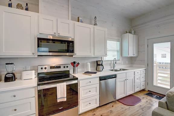 Sea Clusion- Golf Cart Friendly | Pet Friendly