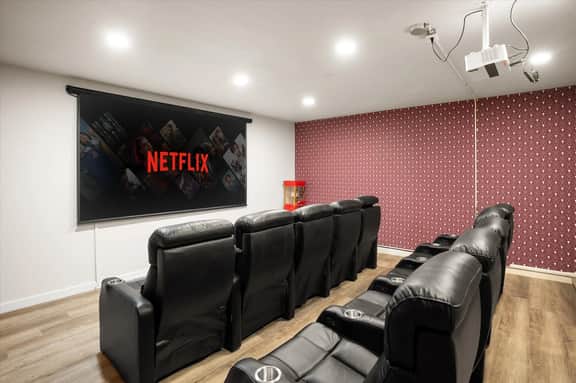 Private Pickleball Court, Movie Room, & Hot Tub!