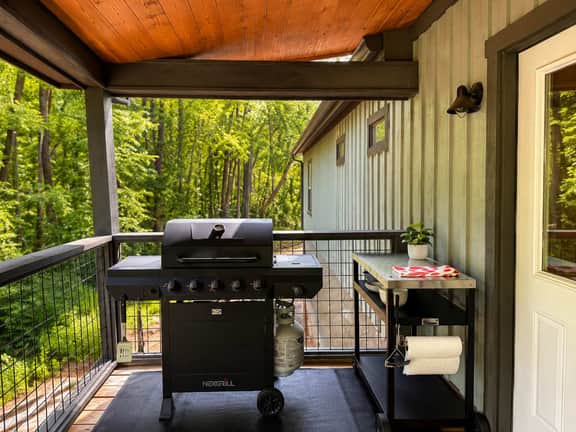 Private Getaway on 1 Acre | Hiking | Fire Pit