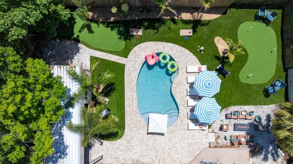 Minutes to Anna Maria Island | Pool & Mini Golf - Image 3