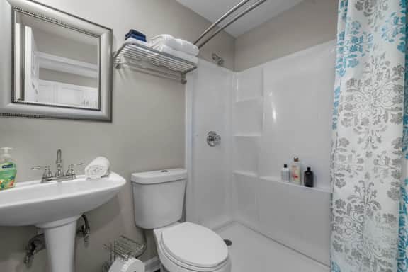 Downtown Kimmswick~ Studio~ Newly Renovated