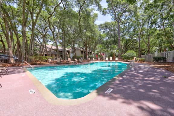 Steps to Beach-Hilton Head Condo-Pet Friendly