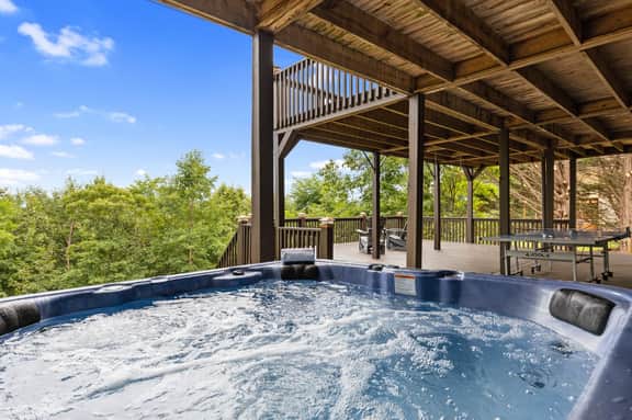 Mountain Views | Games | Hot Tub | Fire Pit | BBQ