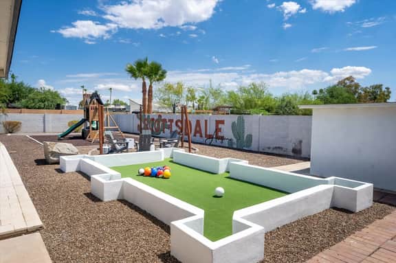 The Scottsdale Social: Basketball, Pool, Sleeps 18