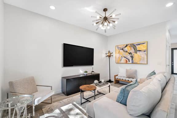 Brand New Tampa Townhouse Prime Location