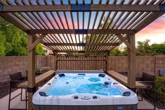 Sport Court Pool Hot Tub Pool Table Fire Pit Games