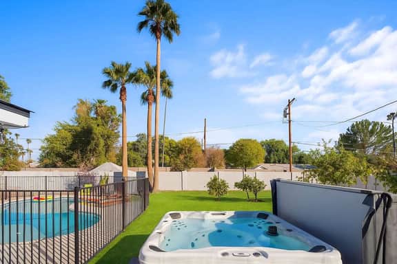 The Citrus House | Pool & Hot Tub Right in Arcadia