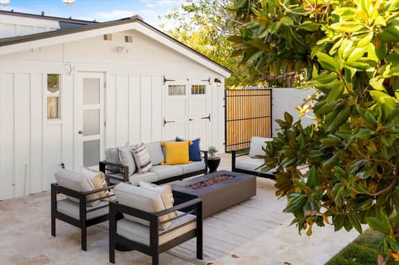The Citrus House | Pool & Hot Tub Right in Arcadia