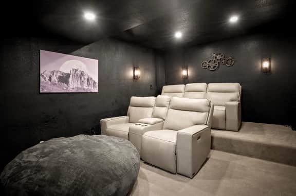 Sedona Haven | 7BR • Sleeps 24 • Sauna • Hot Tubs