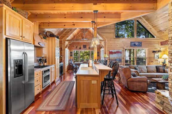 Views for Miles! Outdoor Fireplace~ Hot Tub - Image 5