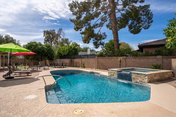 The Rusty Cactus | Heated Salt Pool, Spa, & More! - Image 5