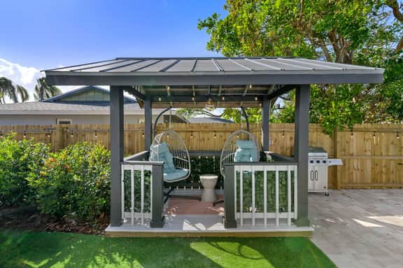 Private Resort | Pool, Spa, Fire Pit & Game Room