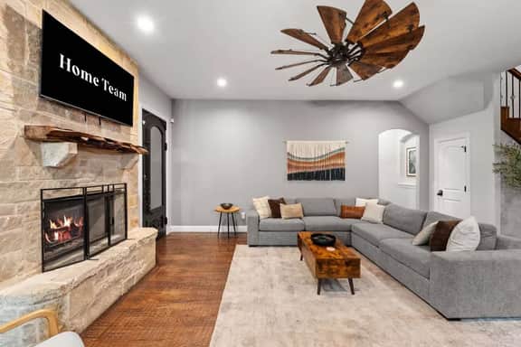 The Cove: Heated Pool, Hot Tub, Lake Access