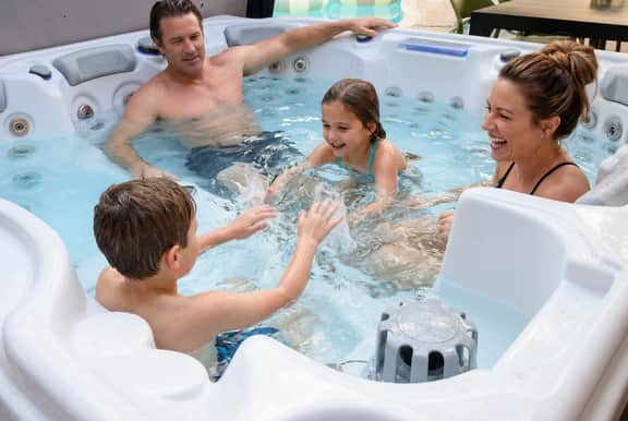 Giddy Up Getaway: Pool, Hot Tub & Family Fun!