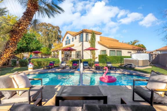 Epic Family Getaway | Sport Court | Heated Pool
