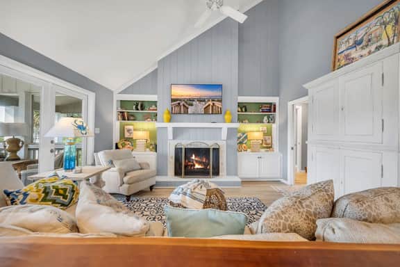 Sleeps 24~Waterfront~Dock~Golf Cart~Walk to Beach
