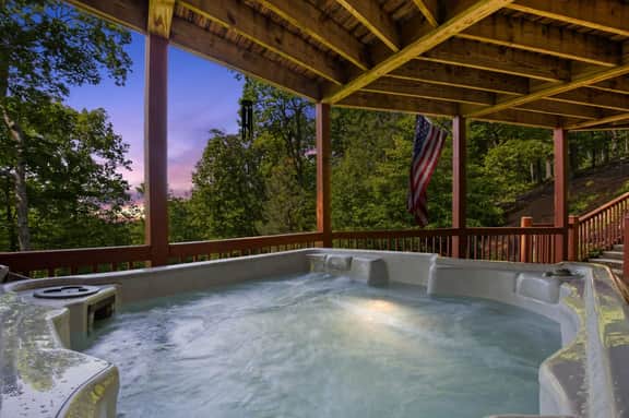Mountain Views | Hot Tub | Fire Pit | Dog Friendly
