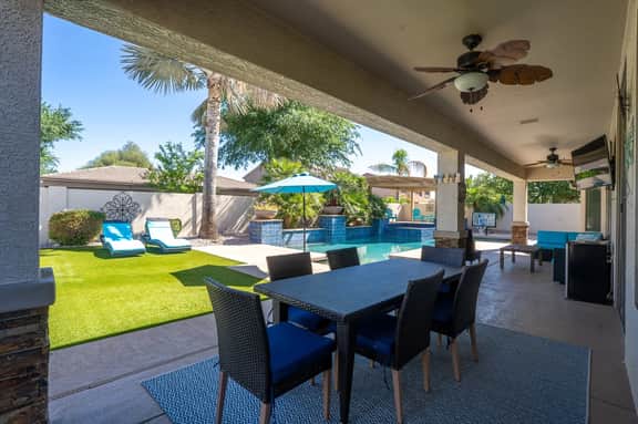 HTD Pool~Fire Pit~Games~Dog Friendly~Ping Pong