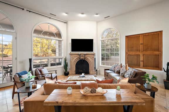NEW Heated Pool & Outdoor Fun: HotTub,Games & More