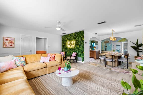 Playcation|Putt Putt|Pool|Tiki Bar|Game Room