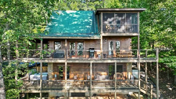 MTN Views~Hot Tub~Fire Pit~Pool Table~Games