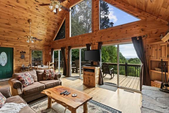 Mountain Views-Hot Tub-Games-Pool & Foosball - Image 5