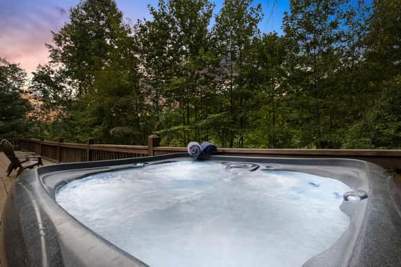 Cozy Mountain Escape: Hot Tub | Fire Pit | Views