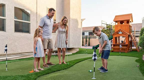 AZ Game House | Sport Court - Golf - Pool - Games