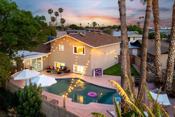 The Cactus Rose: Heated Pool, Putterball & Bocce!