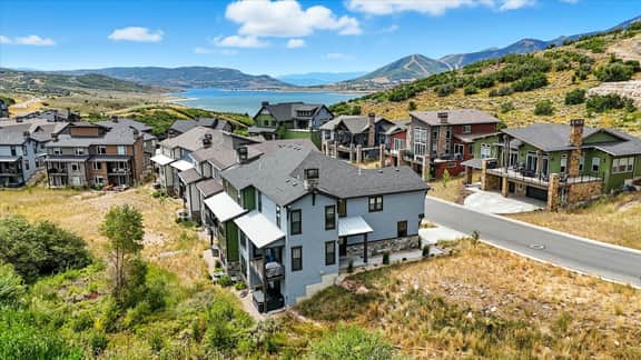 The Vista: Sleeps 14! Hot Tub | Arcade | Views