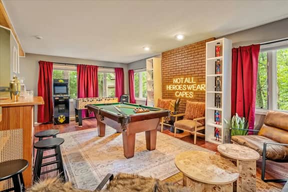 Forest Retreat! Hot Tub-Fire Pit-Game Room