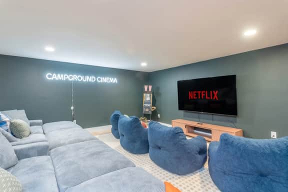 6 Br Sleeps 20 I Sauna•Theater•Putt Putt•Hot Tub
