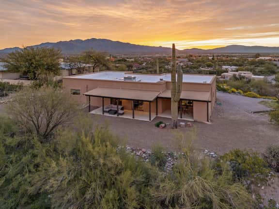 360° Mtn Views • Fireplace • Patio • Bird Watching